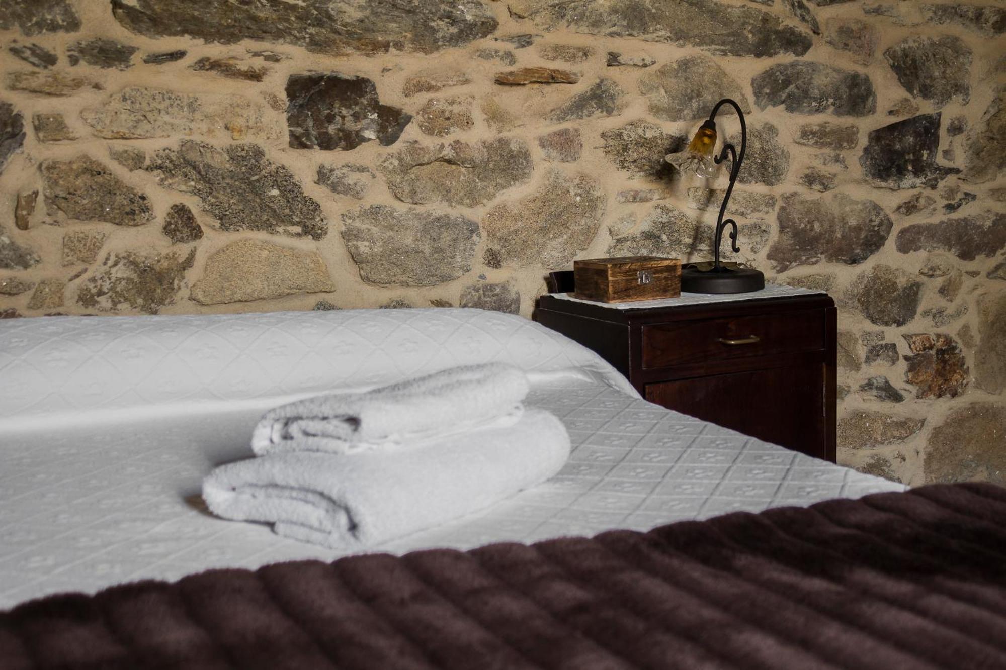 Maison d'hôtes Casa Roan Y Casa Grande à Lodoso Chambre photo