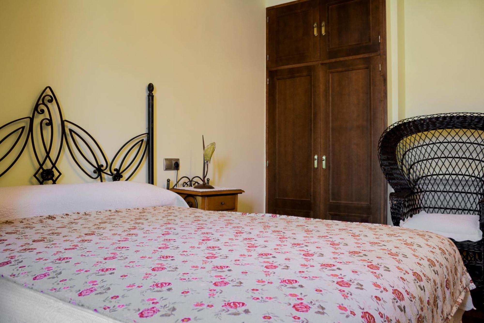 Maison d'hôtes Casa Roan Y Casa Grande à Lodoso Chambre photo