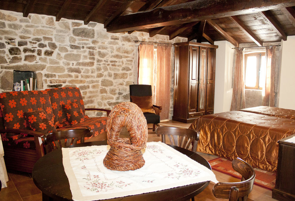 Maison d'hôtes Casa Roan Y Casa Grande à Lodoso Extérieur photo
